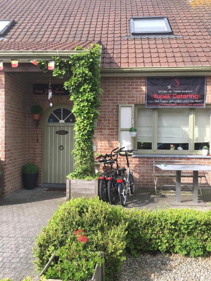 Khon Thai'S House Brugge 외부 사진